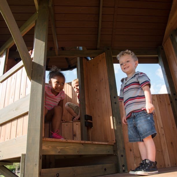 Backyard Discovery Eagles Nest Playhouse thumbnail 5